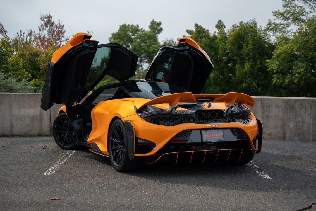 2021 McLaren 765LT