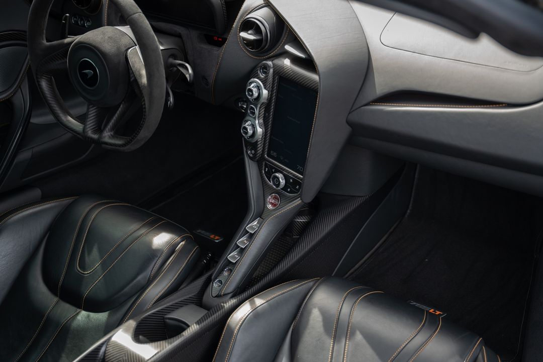 2021 McLaren 765LT