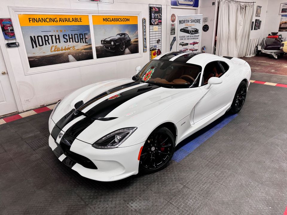 2014 Dodge SRT Viper