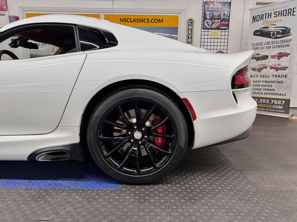 2014 Dodge SRT Viper