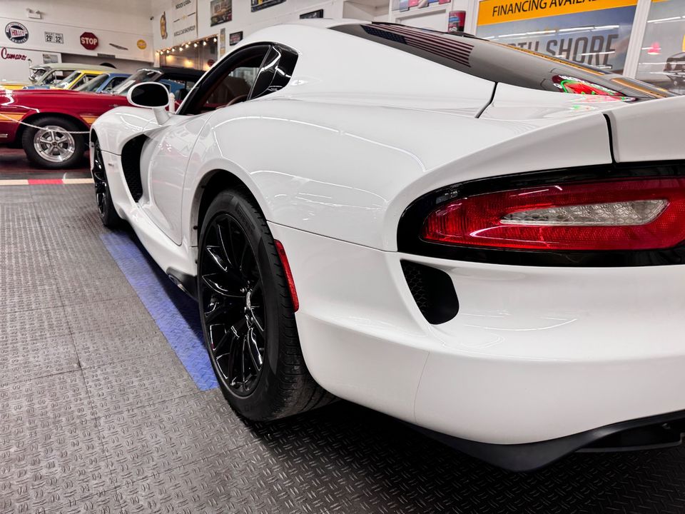 2014 Dodge SRT Viper