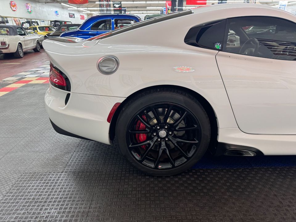 2014 Dodge SRT Viper
