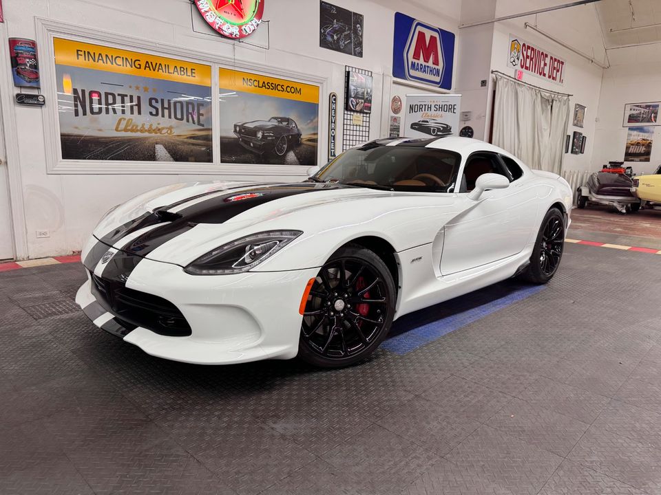 2014 Dodge SRT Viper