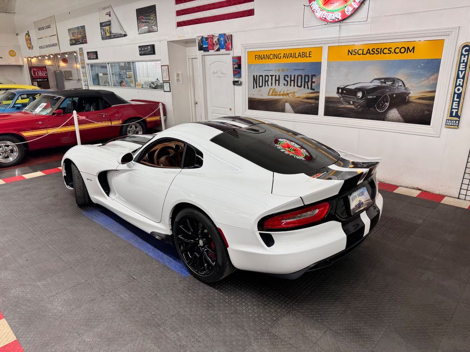 2014 Dodge SRT Viper