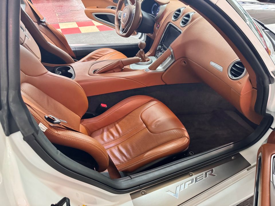 2014 Dodge SRT Viper
