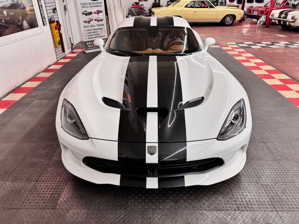 2014 Dodge SRT Viper