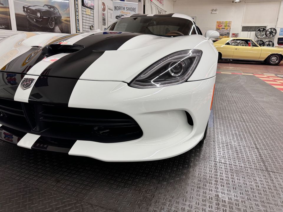 2014 Dodge SRT Viper