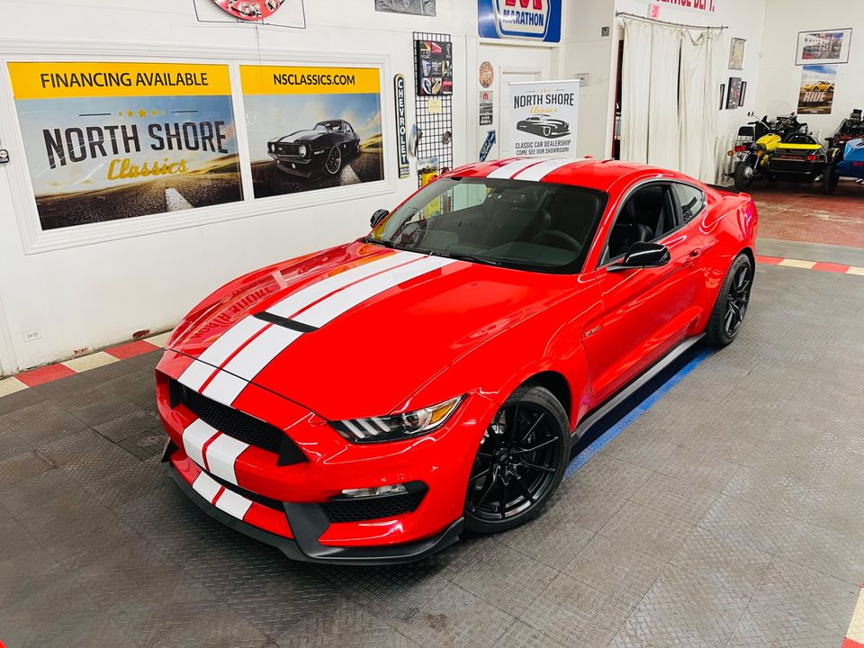 2016 Ford Mustang