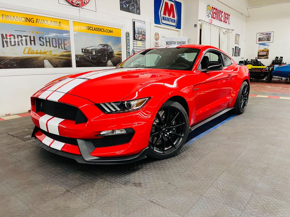 2016 Ford Mustang