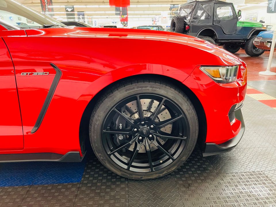 2016 Ford Mustang