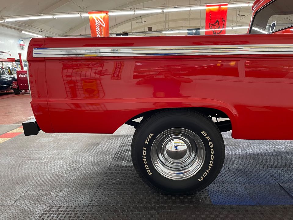 1966 Ford F100