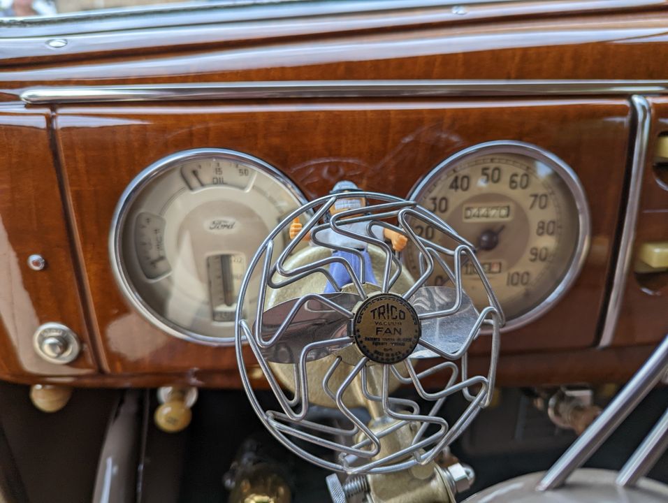 1939 Ford Tudor