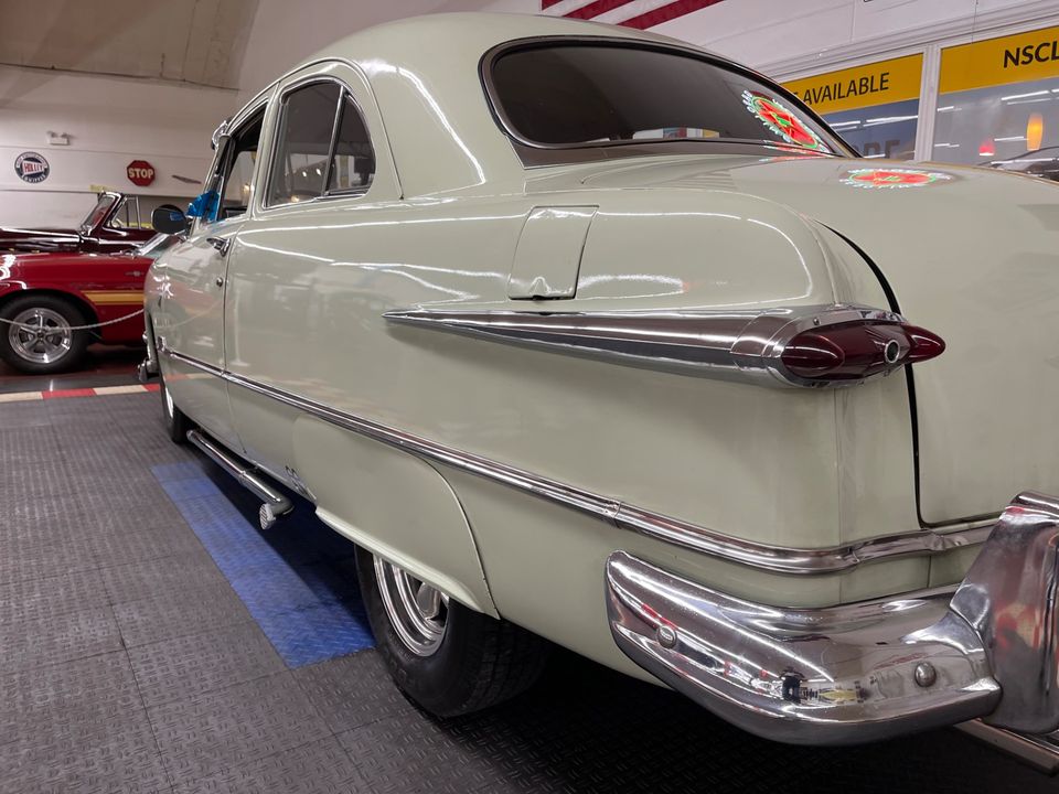 1951 Ford Hot Rod / Street Rod