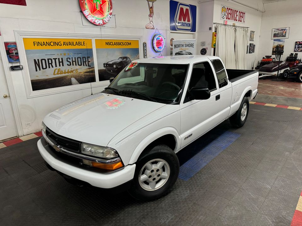 2002 Chevrolet S-10