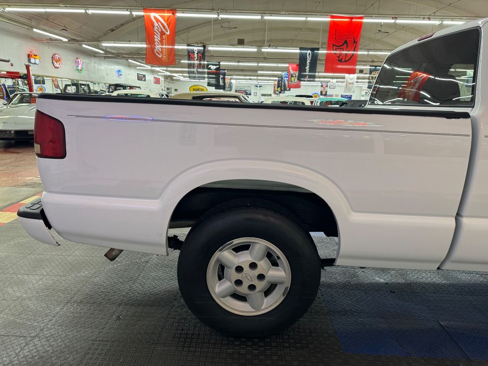 2002 Chevrolet S-10
