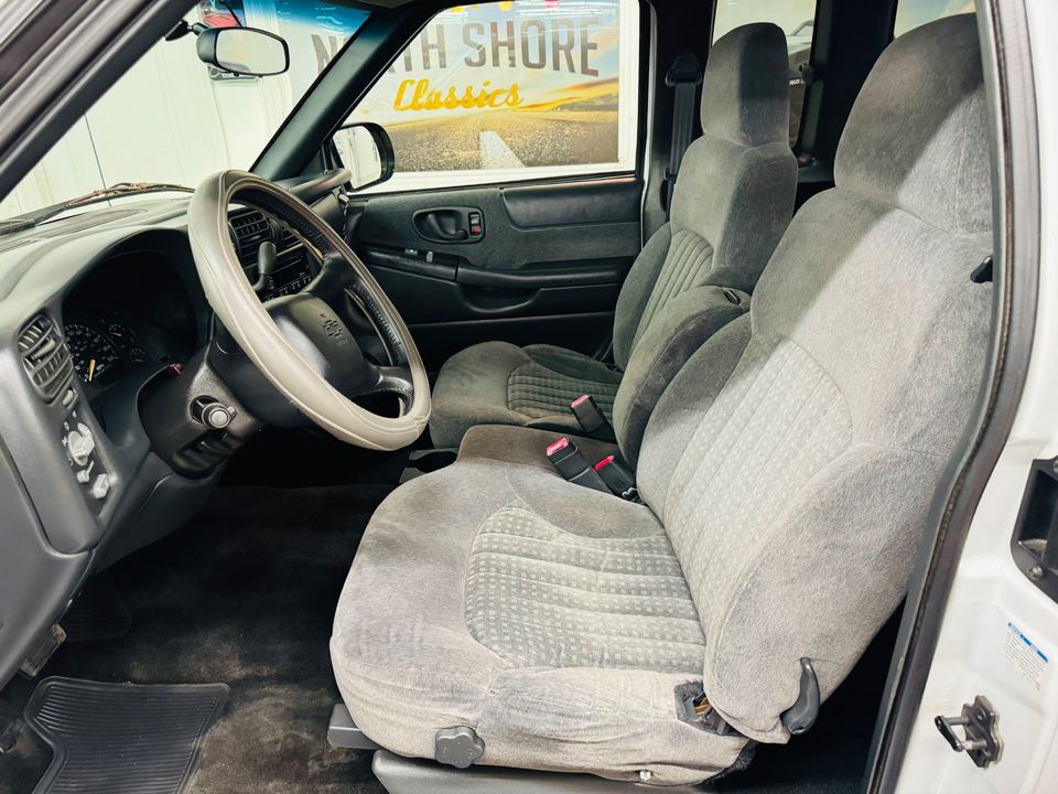 2002 Chevrolet S-10