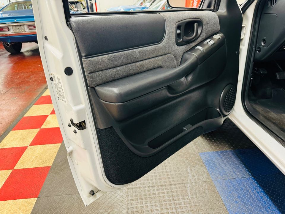 2002 Chevrolet S-10