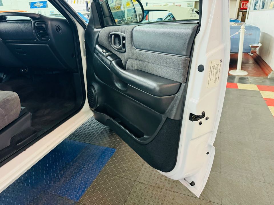 2002 Chevrolet S-10