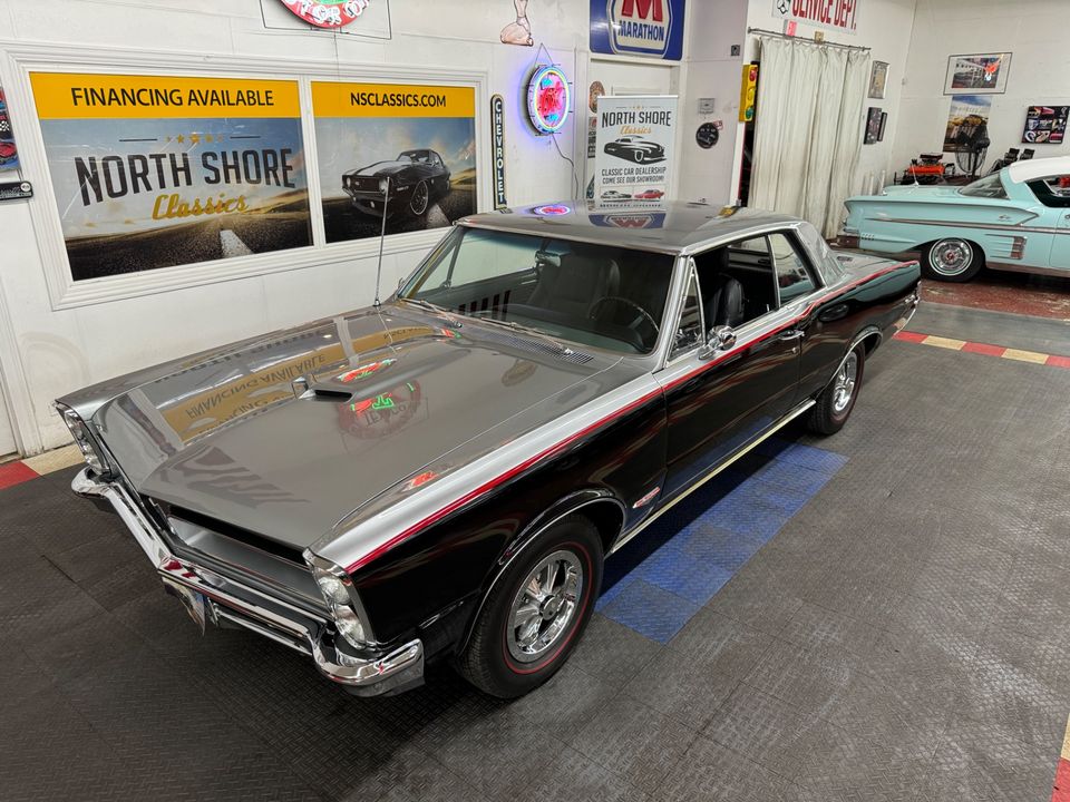 1965 Pontiac LeMans