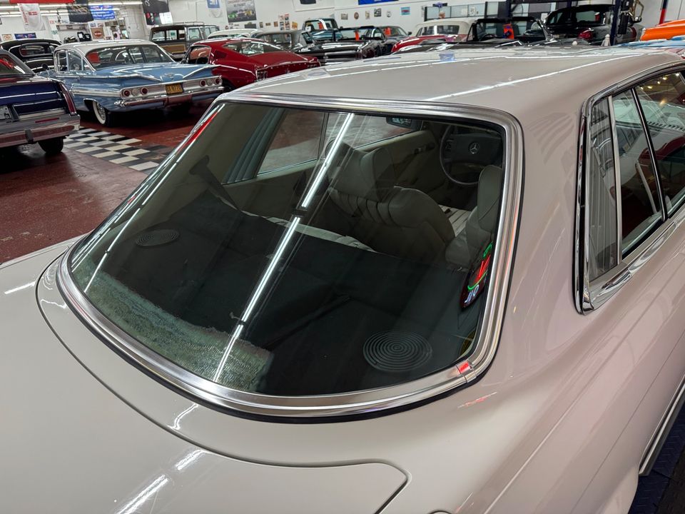 1977 Mercedes Benz 450 SLC