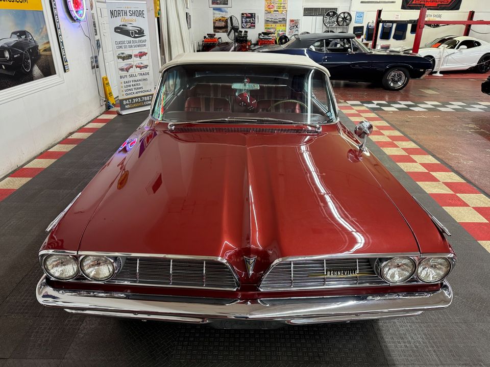 1961 Pontiac Bonneville