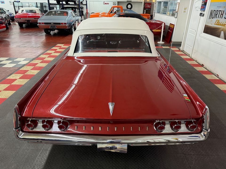 1961 Pontiac Bonneville