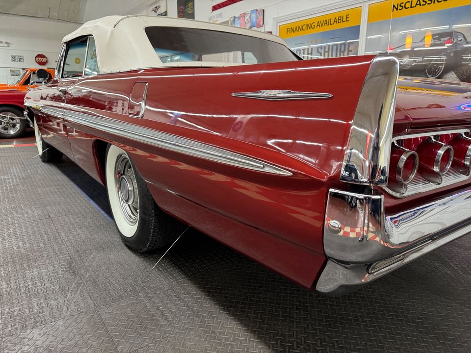 1961 Pontiac Bonneville