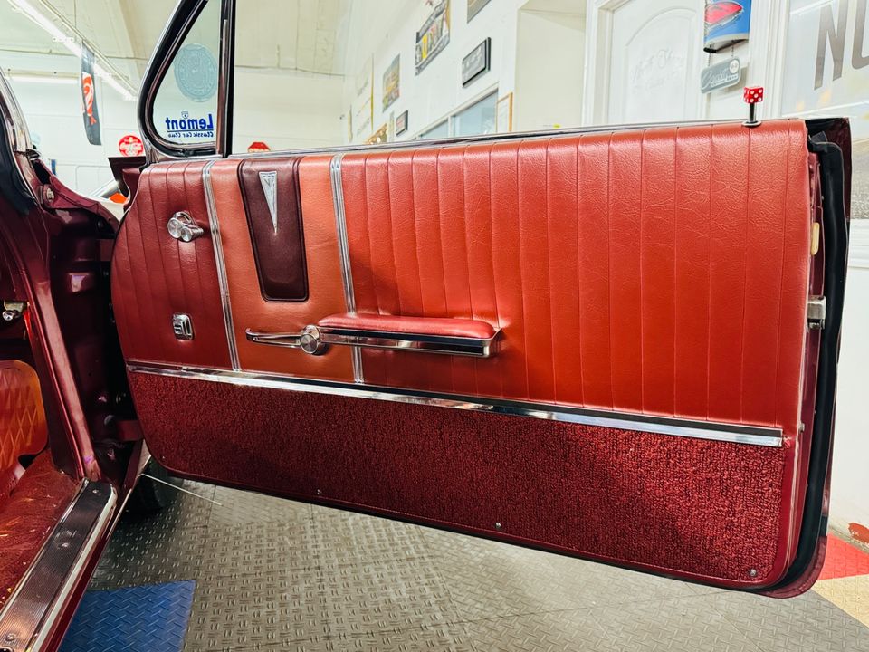 1961 Pontiac Bonneville