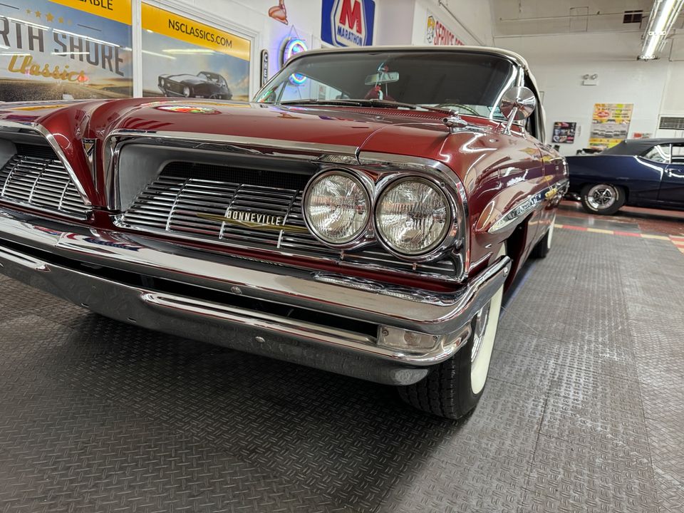 1961 Pontiac Bonneville