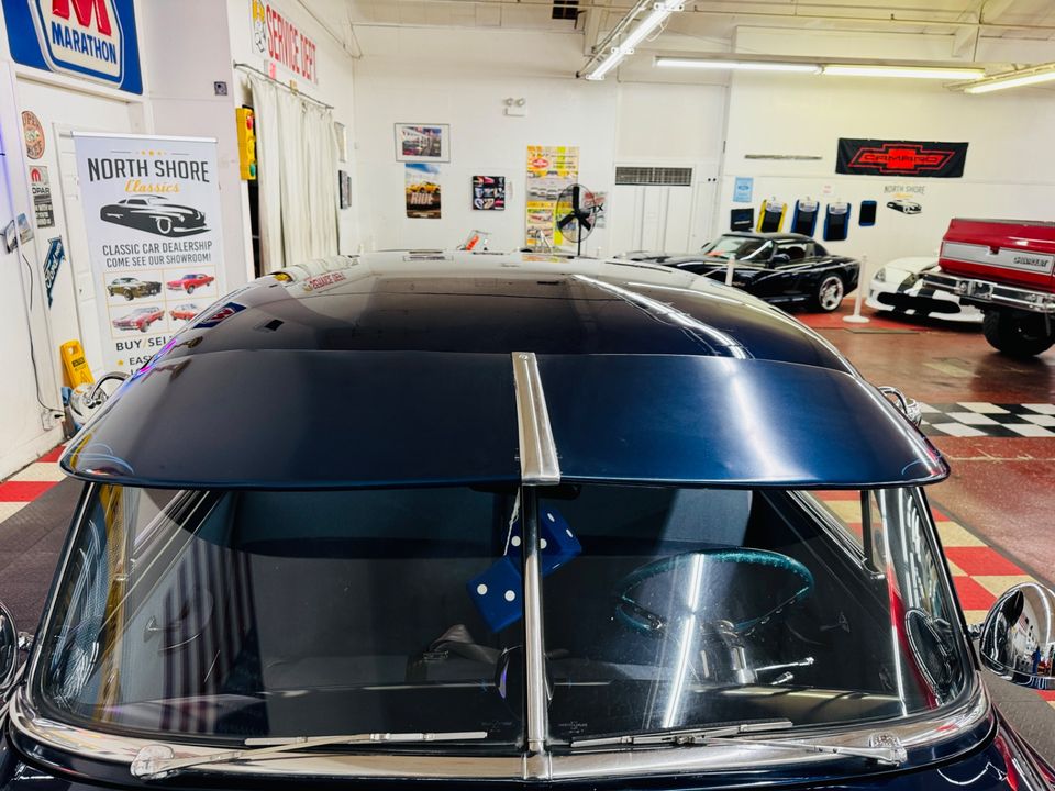 1952 Chevrolet Deluxe