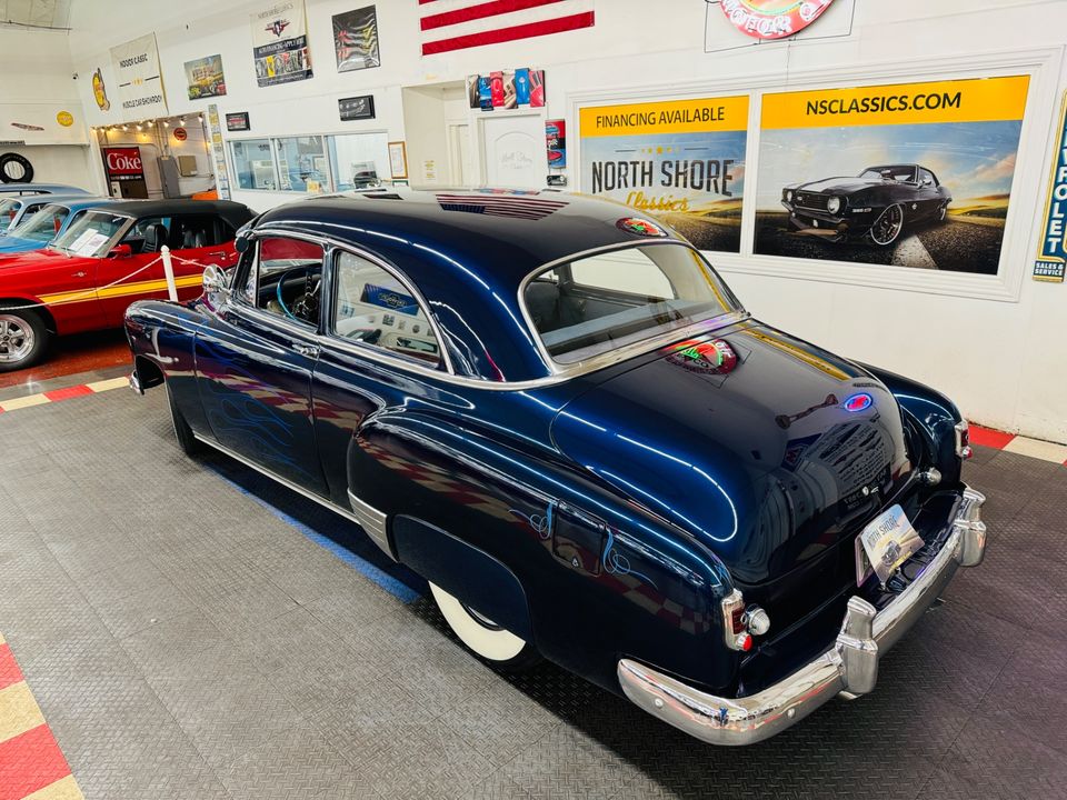 1952 Chevrolet Deluxe