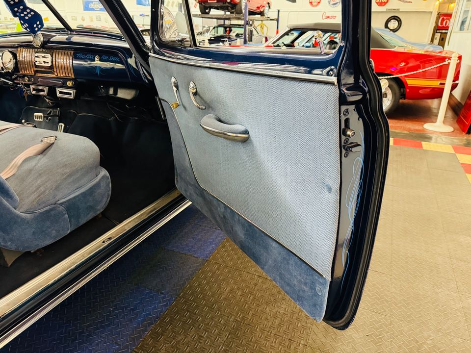 1952 Chevrolet Deluxe