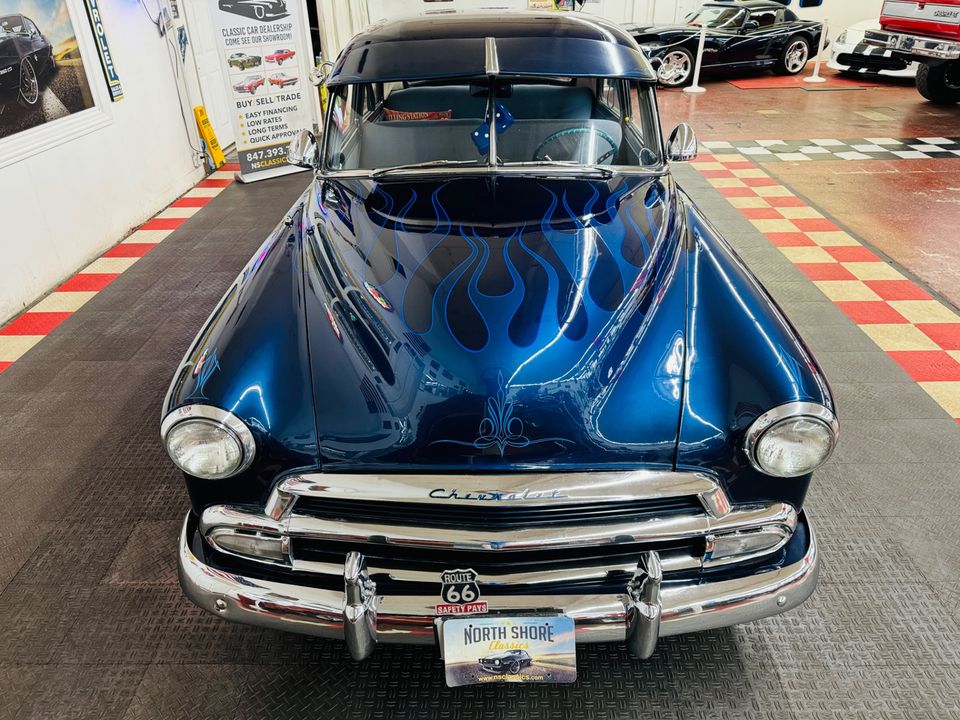 1952 Chevrolet Deluxe