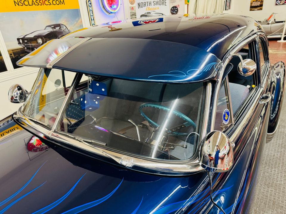 1952 Chevrolet Deluxe