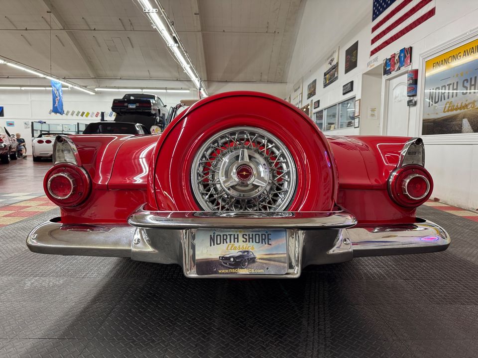 1956 Ford Thunderbird
