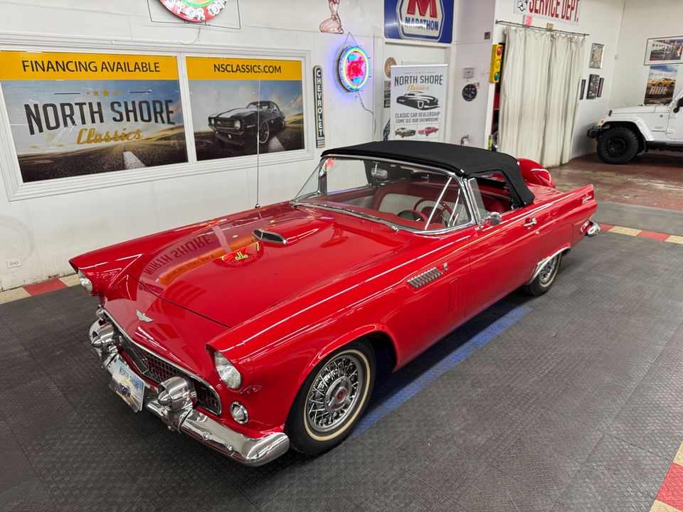 1956 Ford Thunderbird