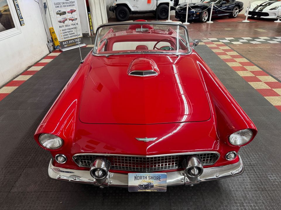 1956 Ford Thunderbird