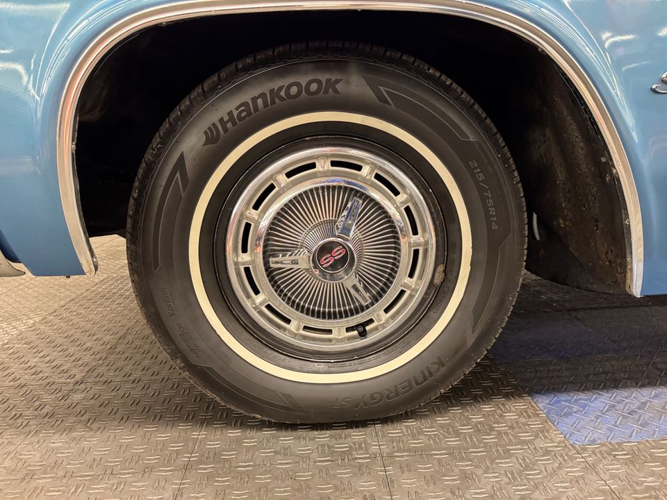 1966 Chevrolet Impala SS