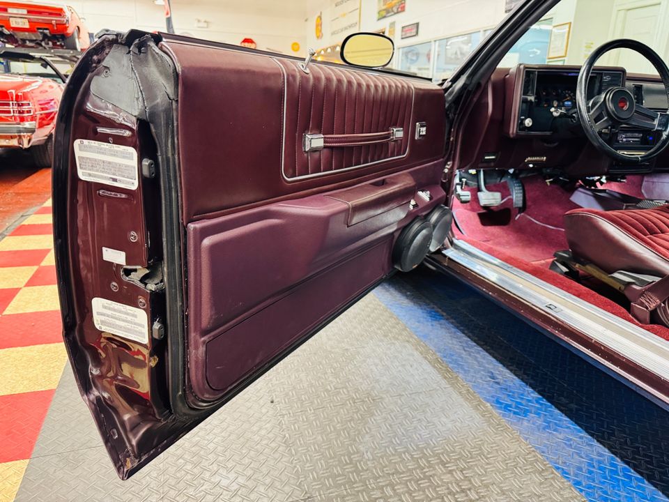 1985 Chevrolet Monte Carlo