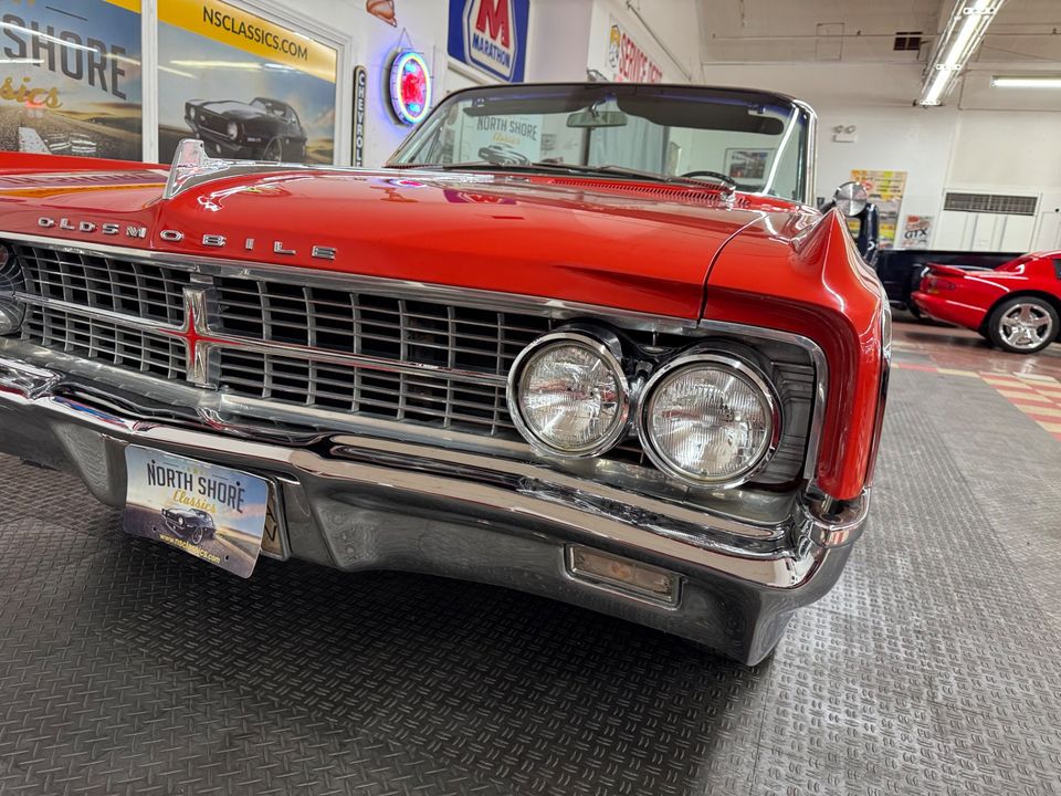 1963 Oldsmobile Starfire