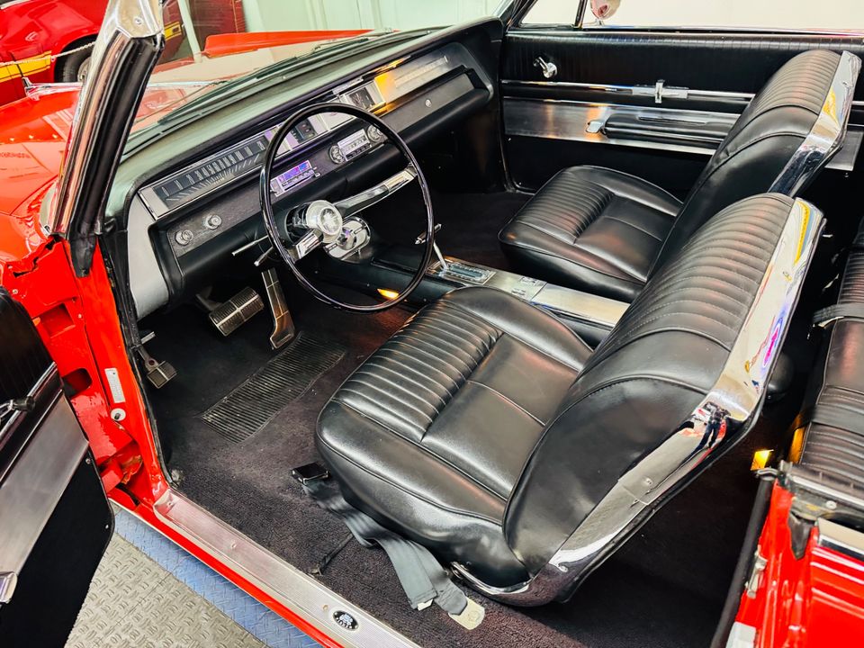 1963 Oldsmobile Starfire