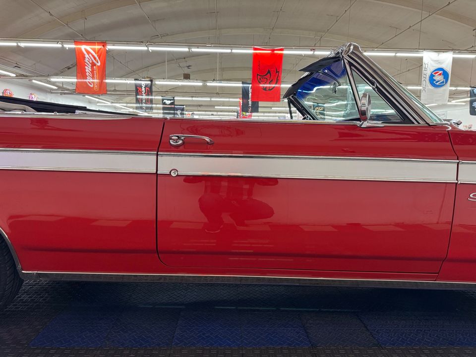 1963 Oldsmobile Starfire