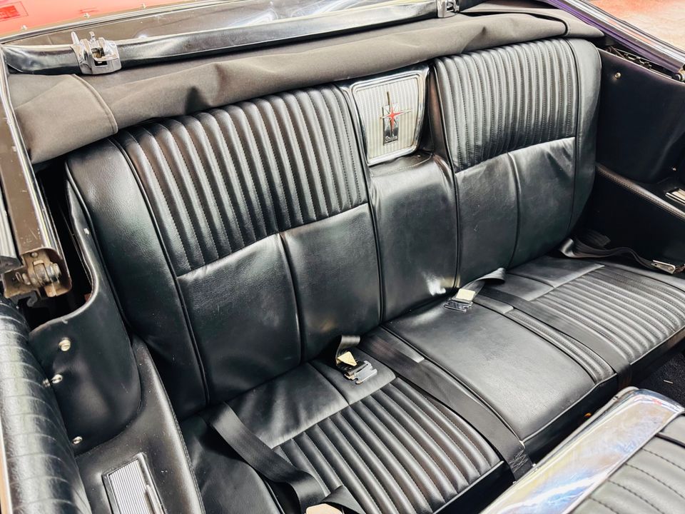 1963 Oldsmobile Starfire
