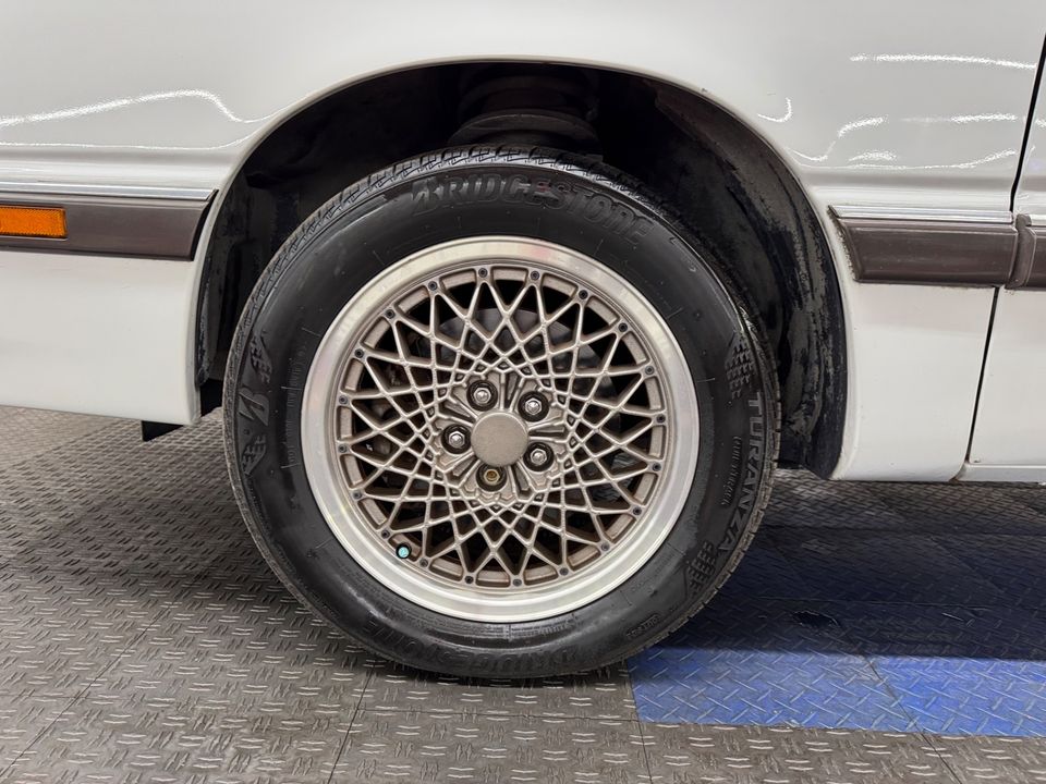 1989 Chrysler Le Baron
