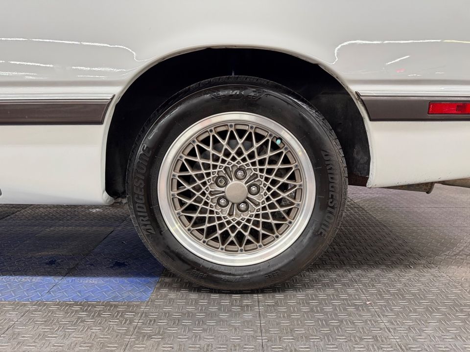 1989 Chrysler Le Baron
