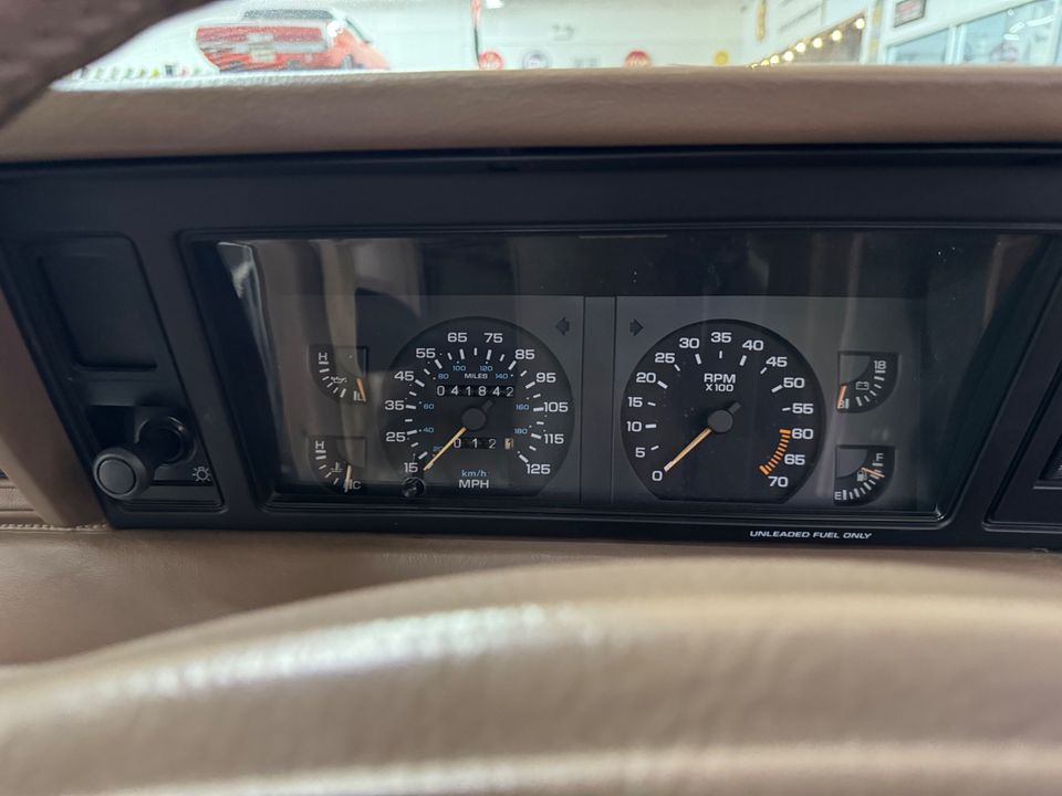 1989 Chrysler Le Baron