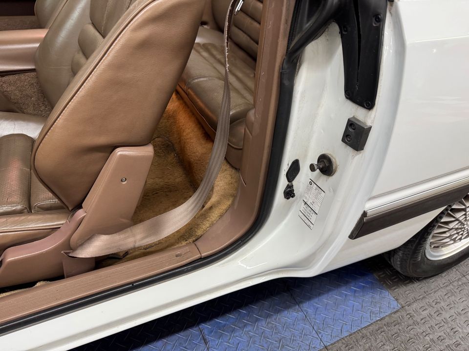1989 Chrysler Le Baron