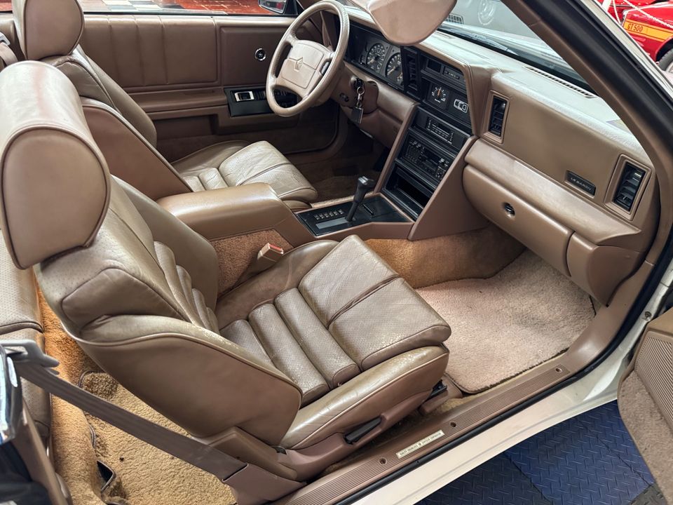 1989 Chrysler Le Baron
