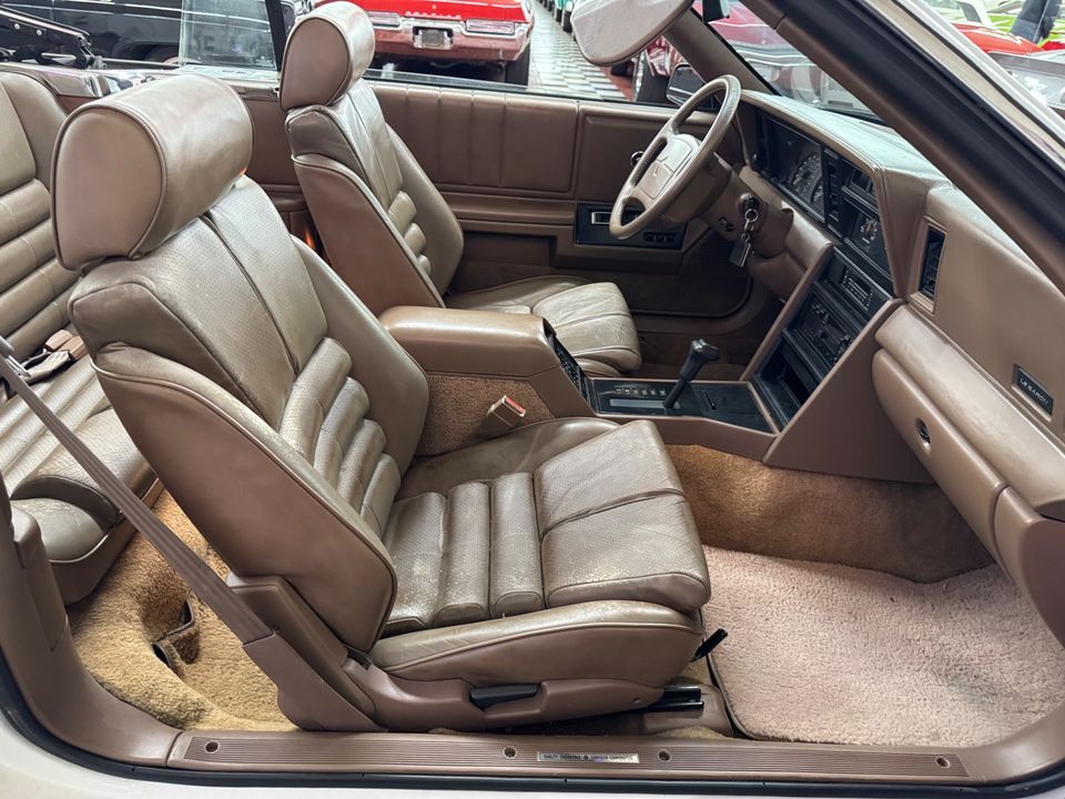 1989 Chrysler Le Baron
