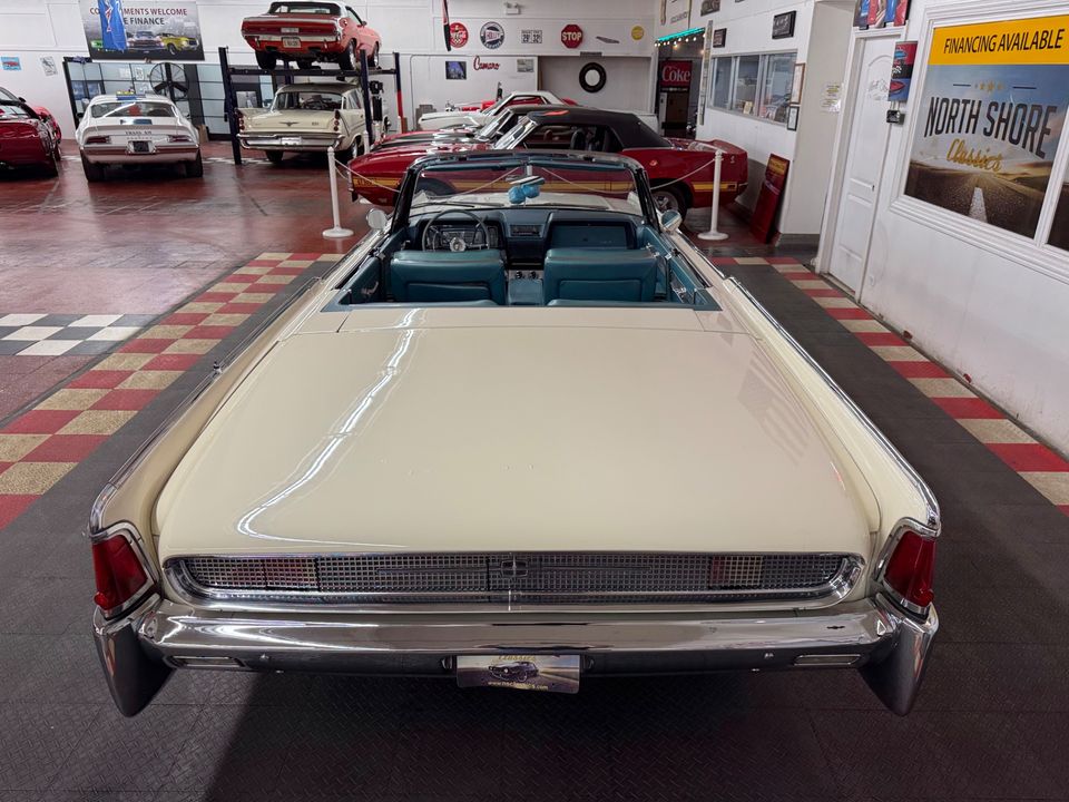 1961 Lincoln Continental